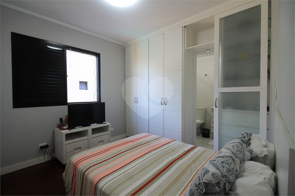 Amplo apartamento em excelente localização, entre Av Água Fria e Nova Cantareira