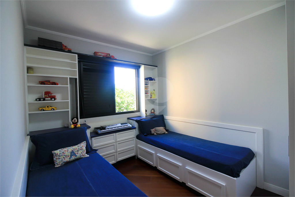 Amplo apartamento em excelente localização, entre Av Água Fria e Nova Cantareira