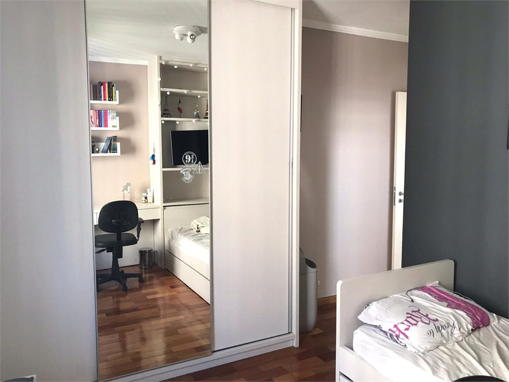 Sobrado à venda com  3 suítes - 5 vagas - área gourmet - Jardim São Paulo