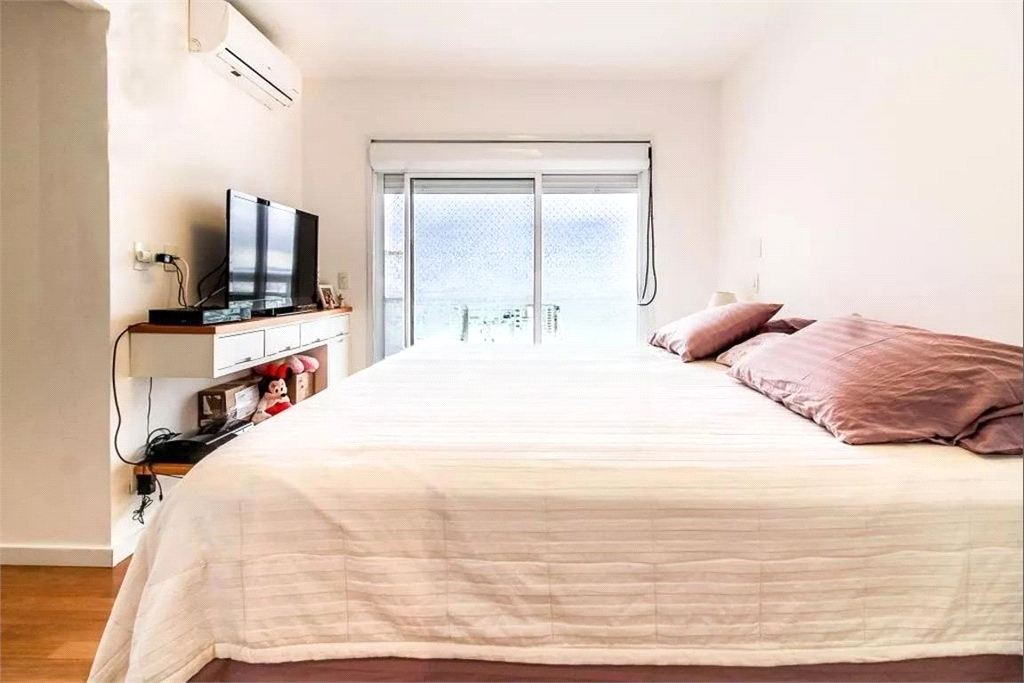  Cobertura, Impecável e com Excelente Distribuição em Perdizes!