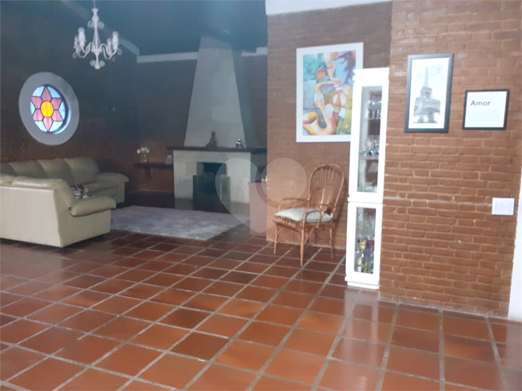 Casa à venda com 8 quartos, 800m² - Foto 3