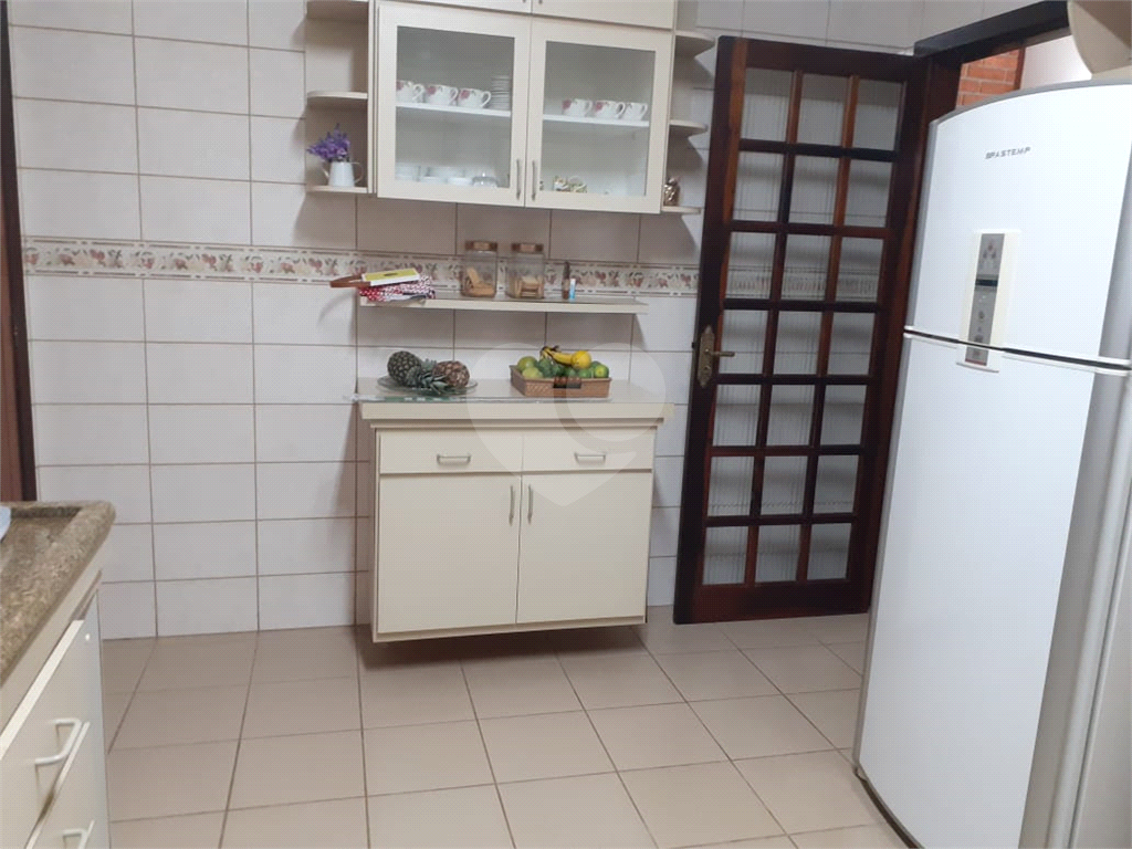 Casa à venda com 8 quartos, 800m² - Foto 52