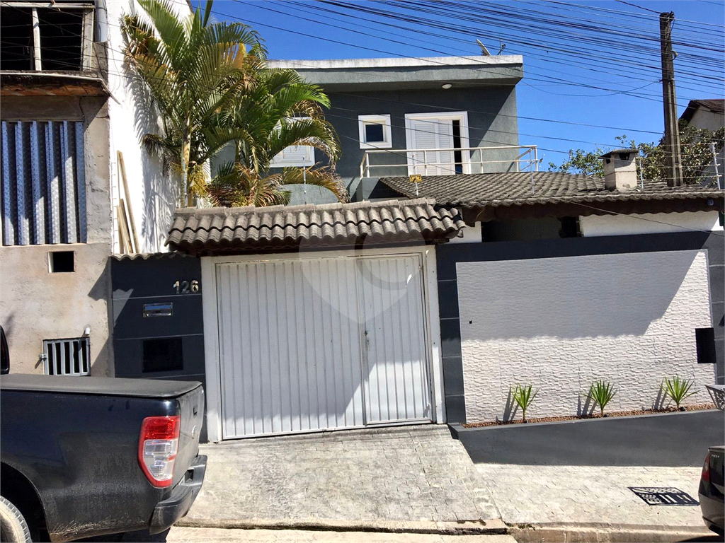 Excelente Sobrado em Arujá