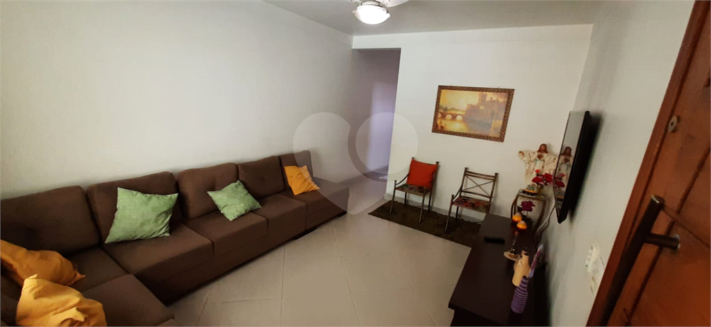 Excelente Sobrado à venda com 125 m² e 3 dormitórios, localizado no bairro Parque Continental I