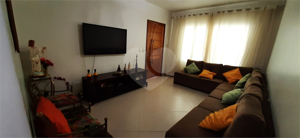 Excelente Sobrado à venda com 125 m² e 3 dormitórios, localizado no bairro Parque Continental I