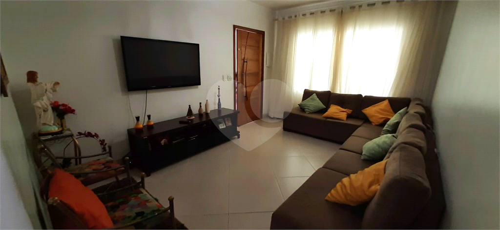 Excelente Sobrado à venda com 125 m² e 3 dormitórios, localizado no bairro Parque Continental I