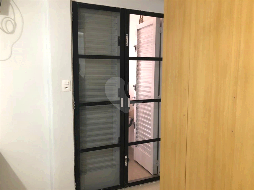 Sobrado à venda com 2 quartos, 192m² - Foto 4