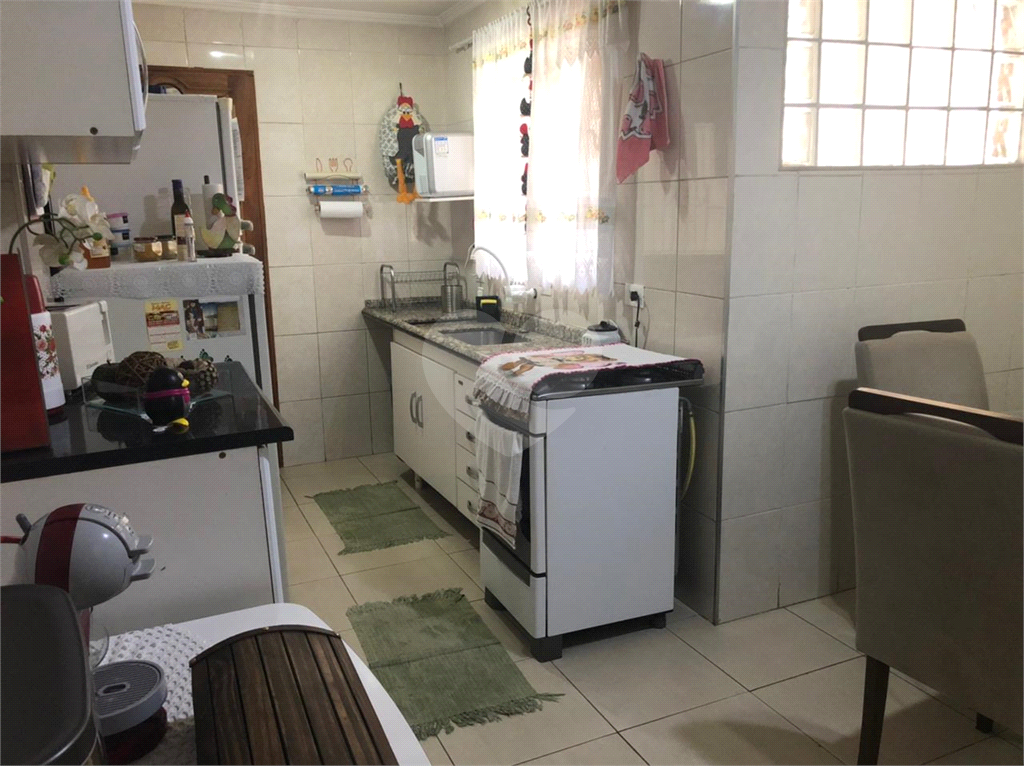 Sobrado à venda com 2 quartos, 192m² - Foto 5