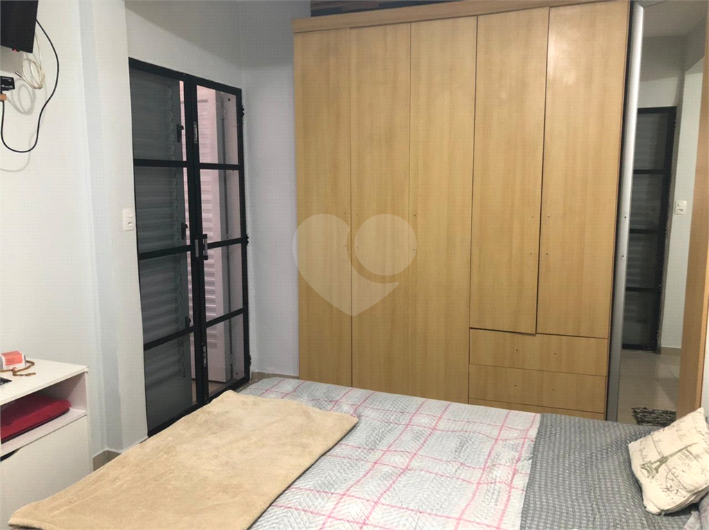 Sobrado à venda com 2 quartos, 192m² - Foto 10