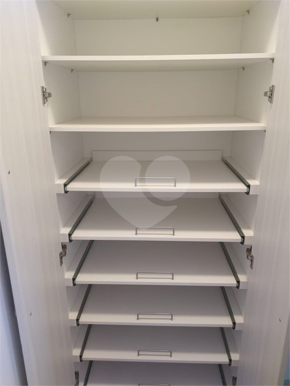 Apartamento 3 suítes, varanda gourmet, 3 vagas em Condomínio Clube na Mooca
