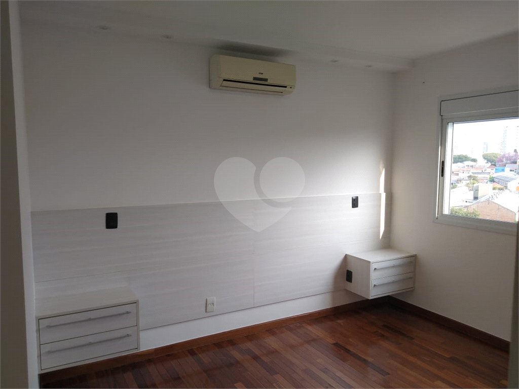 Apartamento 3 suítes, varanda gourmet, 3 vagas em Condomínio Clube na Mooca