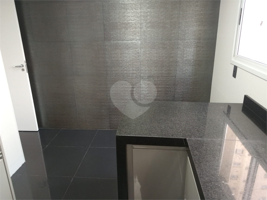 Apartamento 3 suítes, varanda gourmet, 3 vagas em Condomínio Clube na Mooca