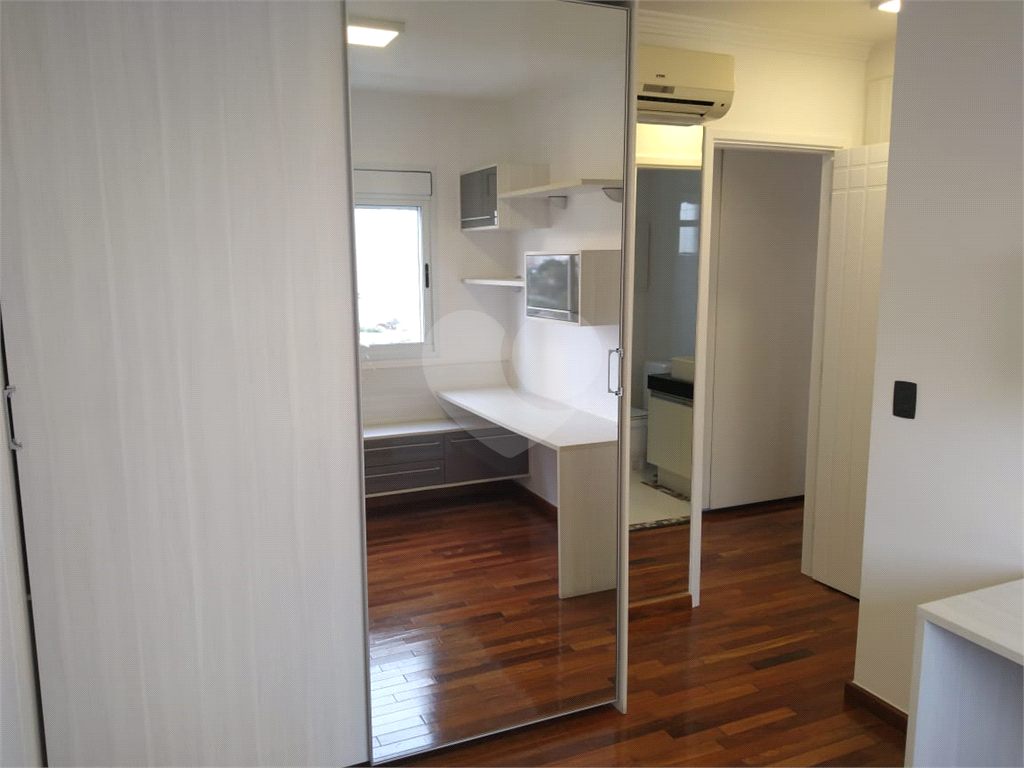 Apartamento 3 suítes, varanda gourmet, 3 vagas em Condomínio Clube na Mooca
