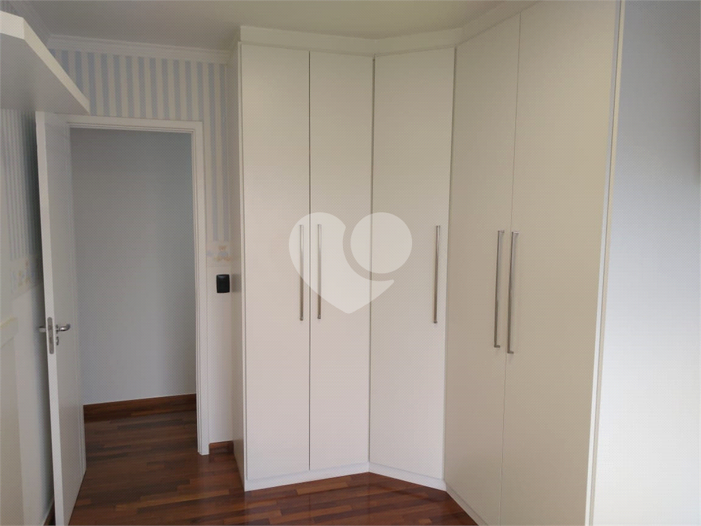 Apartamento 3 suítes, varanda gourmet, 3 vagas em Condomínio Clube na Mooca