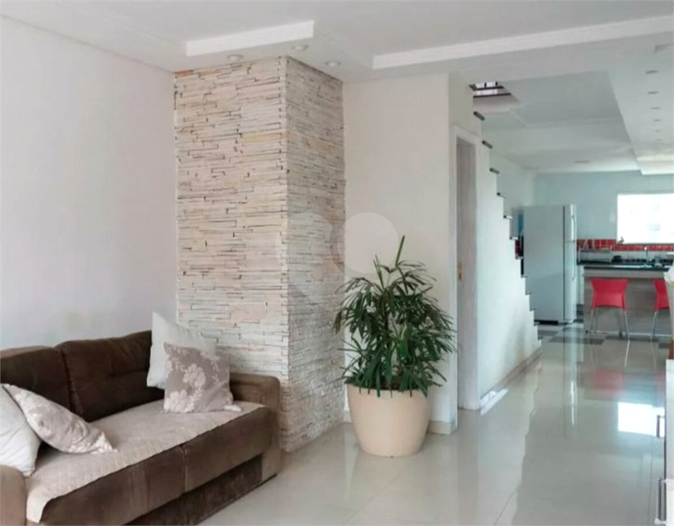 Sobrado à venda com 4 quartos, 320m² - Foto 2