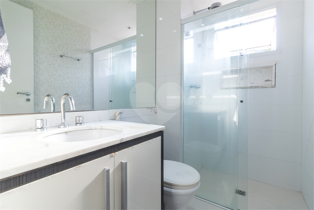 APARTAMENTO À VENDA COM 3 QUARTOS - 3 VAGAS NA VILA ROMANA.