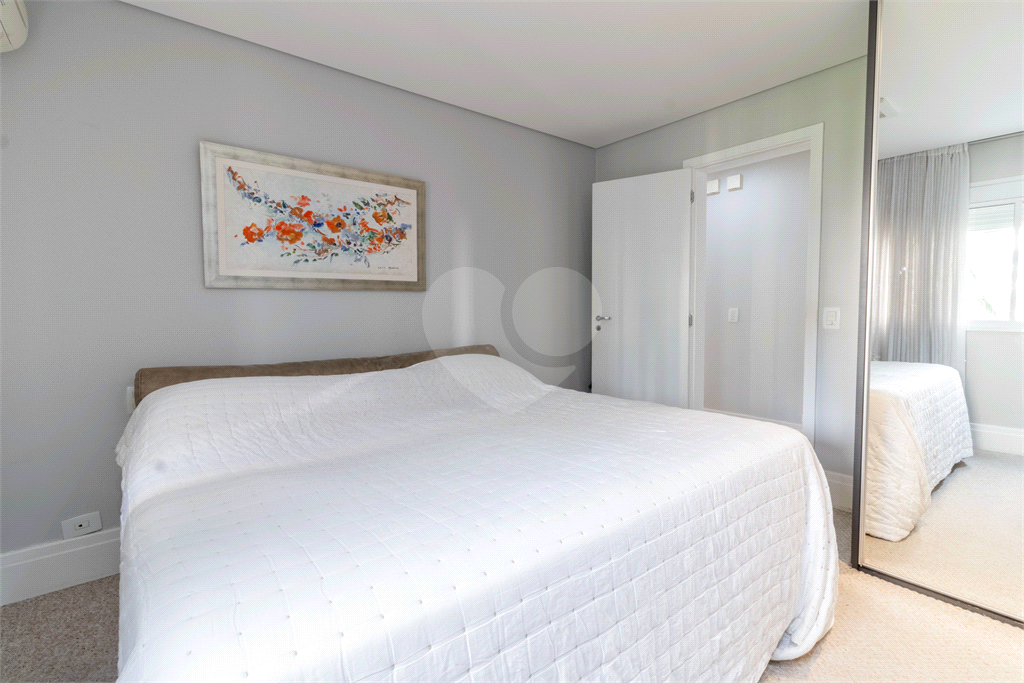 APARTAMENTO À VENDA COM 3 QUARTOS - 3 VAGAS NA VILA ROMANA.