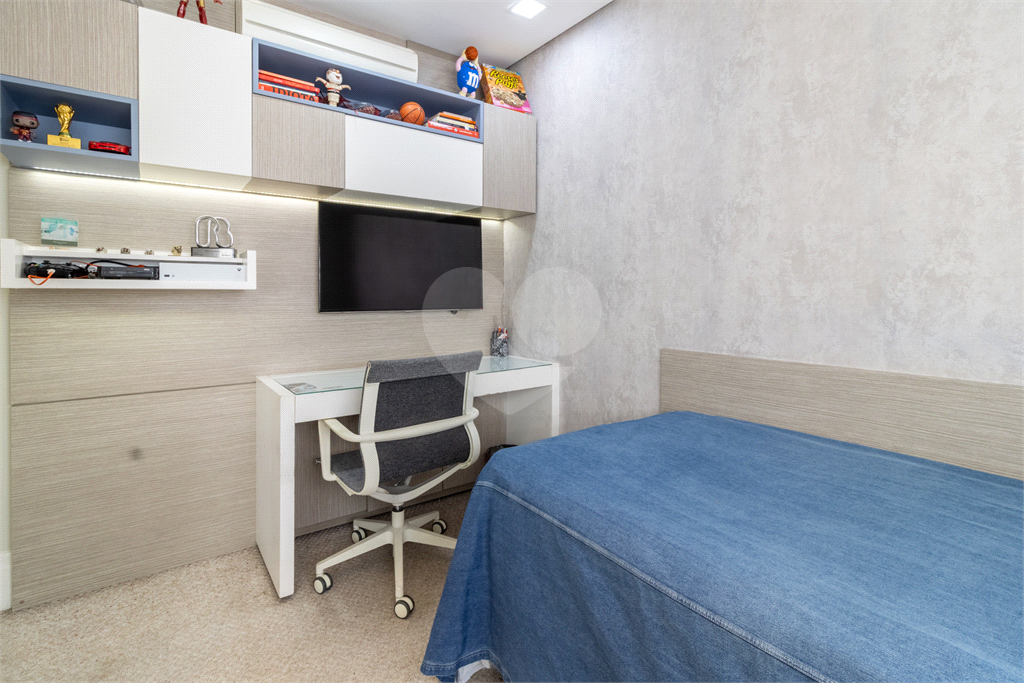 APARTAMENTO À VENDA COM 3 QUARTOS - 3 VAGAS NA VILA ROMANA.