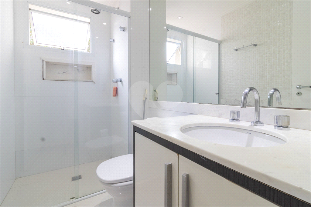 APARTAMENTO À VENDA COM 3 QUARTOS - 3 VAGAS NA VILA ROMANA.