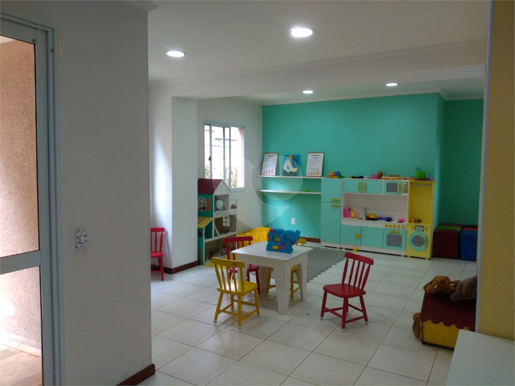 APARTAMENTO em BOM RETIRO