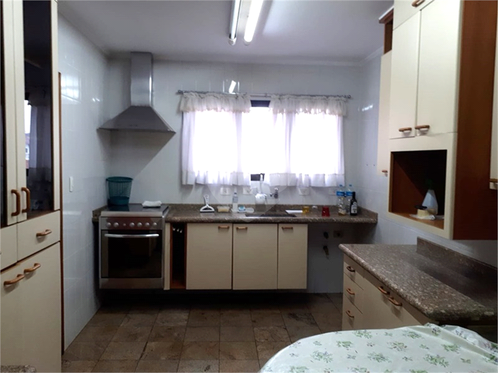 Apartamento à venda com 3 quartos, 148m² - Foto 21