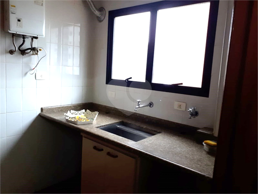 Apartamento à venda com 3 quartos, 148m² - Foto 25