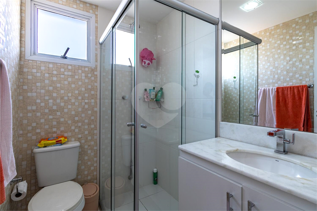 Apartamento face norte, andar alto com 3 suites e 2 vagas na Vila Mariana.