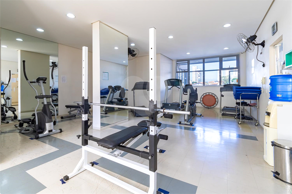 Apartamento face norte, andar alto com 3 suites e 2 vagas na Vila Mariana.