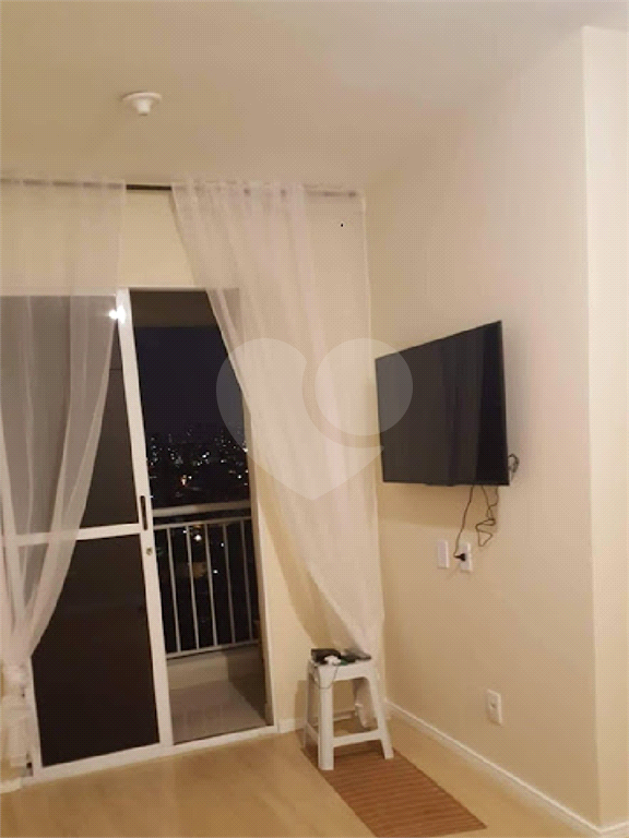 APARTAMENTO em CASA VERDE