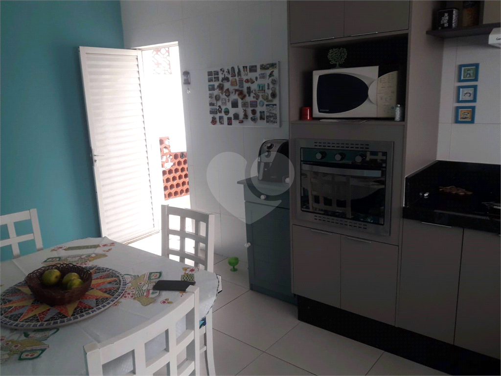 Sobrado na Santa Terezinha 