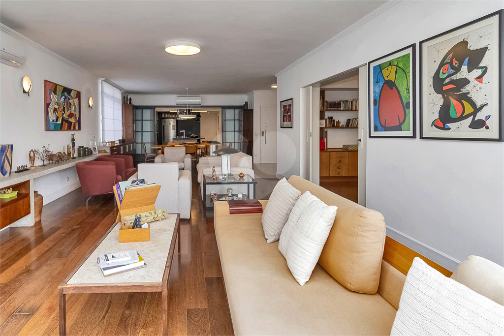 Apartamento à venda em Higienópolis 