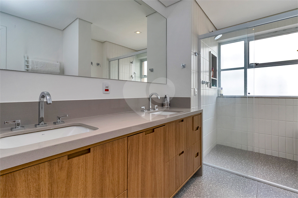 Apartamento à venda em Higienópolis 