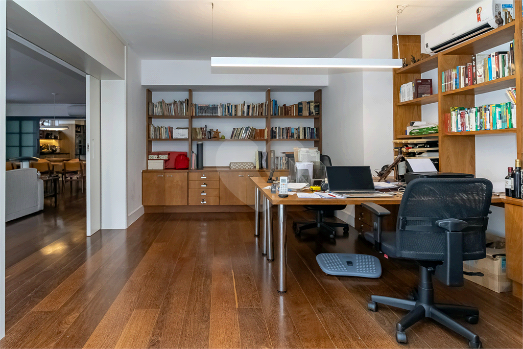 Apartamento à venda em Higienópolis 