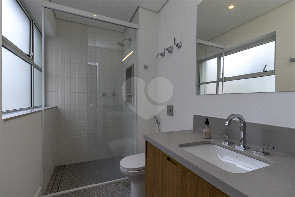 Apartamento à venda em Higienópolis 