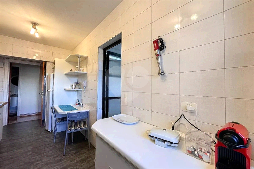 Apartamento Perdizes 3 suítes e 3 vagas de garagem Pompeia  