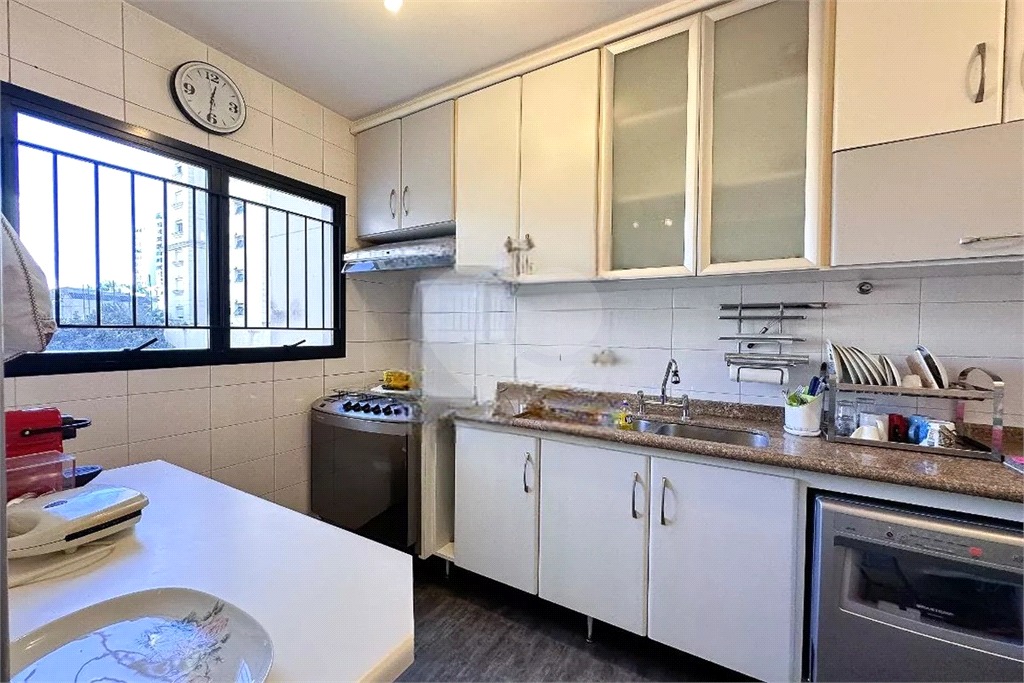 Apartamento Perdizes 3 suítes e 3 vagas de garagem Pompeia  