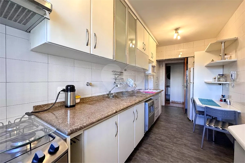Apartamento Perdizes 3 suítes e 3 vagas de garagem Pompeia  