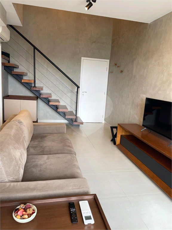 apto duplex novíssimo!