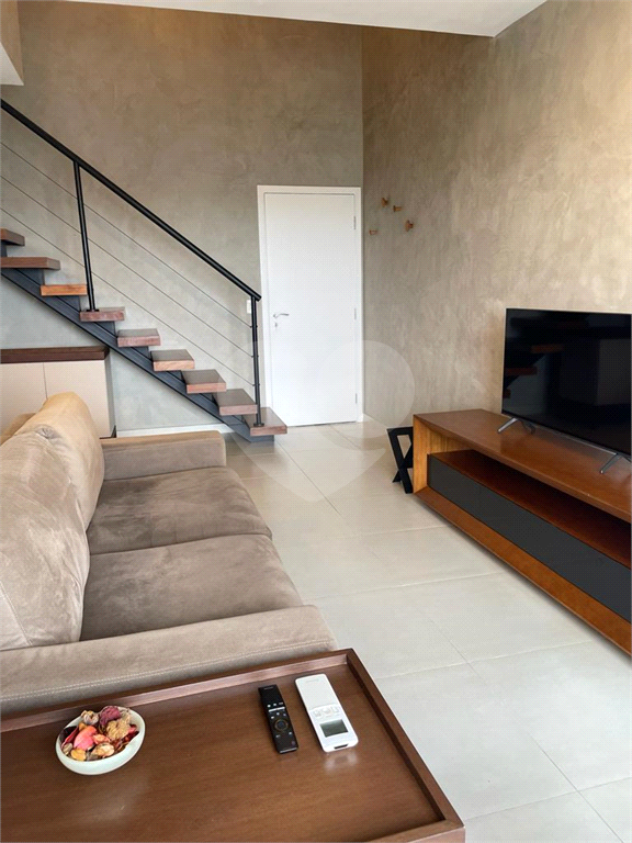 apto duplex novíssimo!