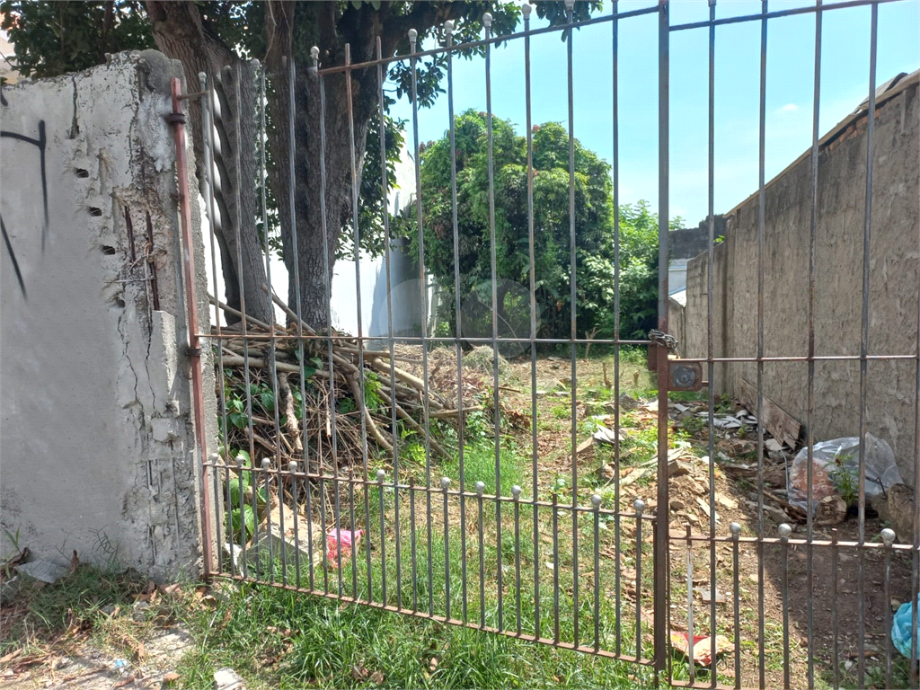Terreno com 360m² no Jaçanã