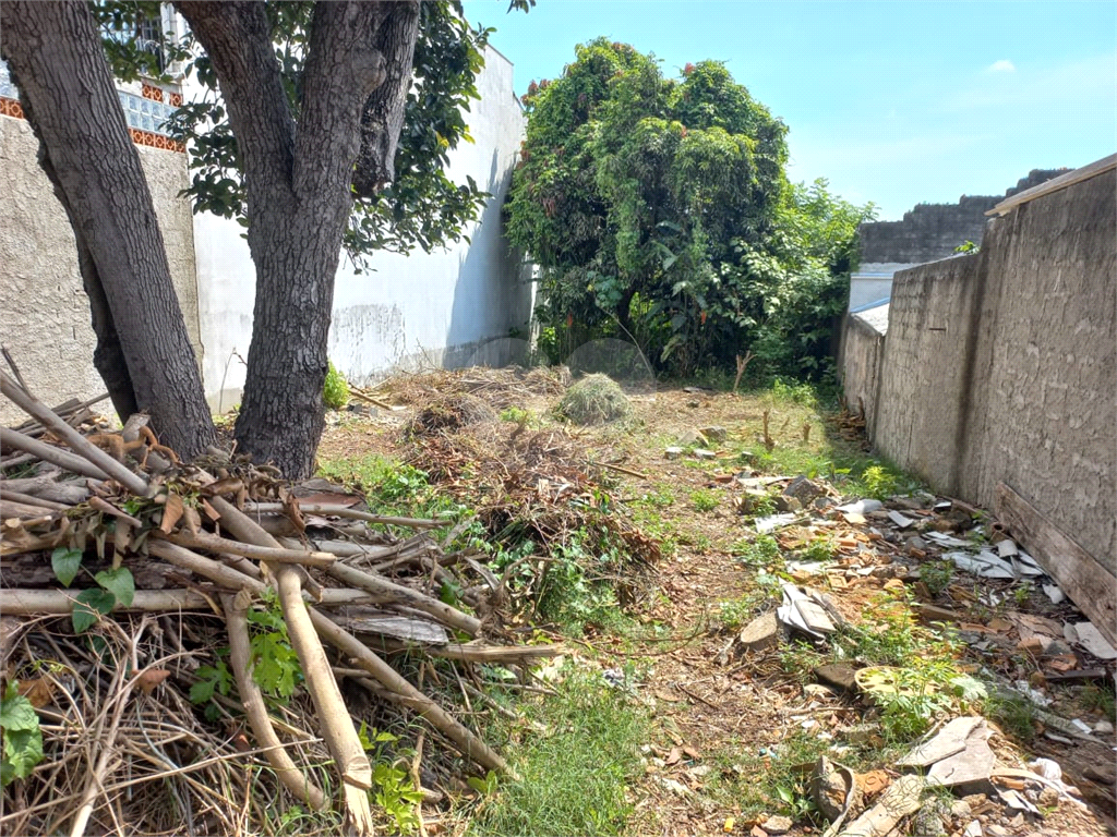 Terreno com 360m² no Jaçanã