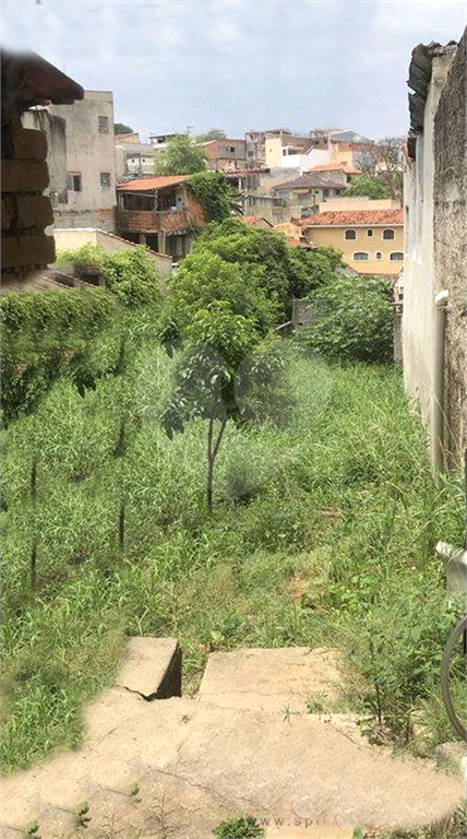 Terreno com 360m² no Jaçanã