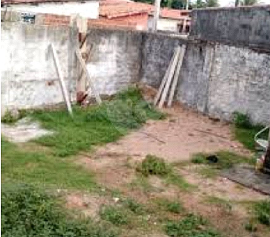 Terreno com 360m² no Jaçanã