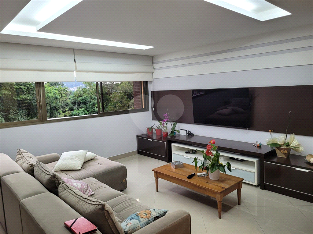 Apartamento com 3 quartos à venda no Tremembé