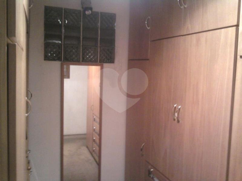 SOBRADO A VENDA NO MANDAQUI, PRÓXIMO AO HORTO FLORESTAL - 3 SUÍTES E 5 VAGAS DE GARAGEM