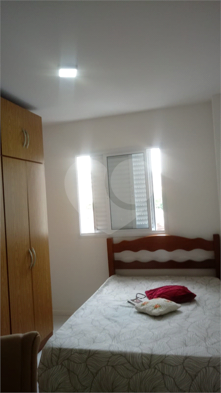 Apartamento à venda com 2 quartos, 52m² - Foto 17