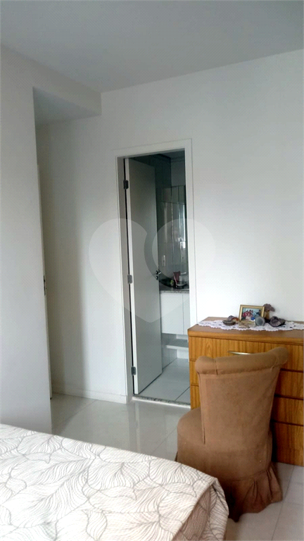 Apartamento à venda com 2 quartos, 52m² - Foto 18