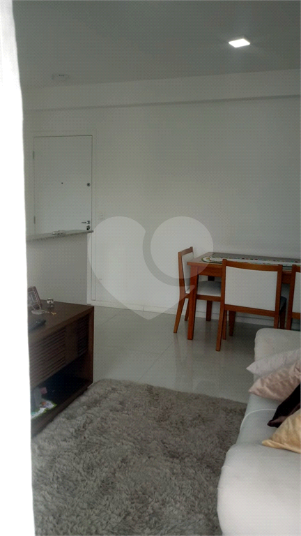 Apartamento à venda com 2 quartos, 52m² - Foto 7