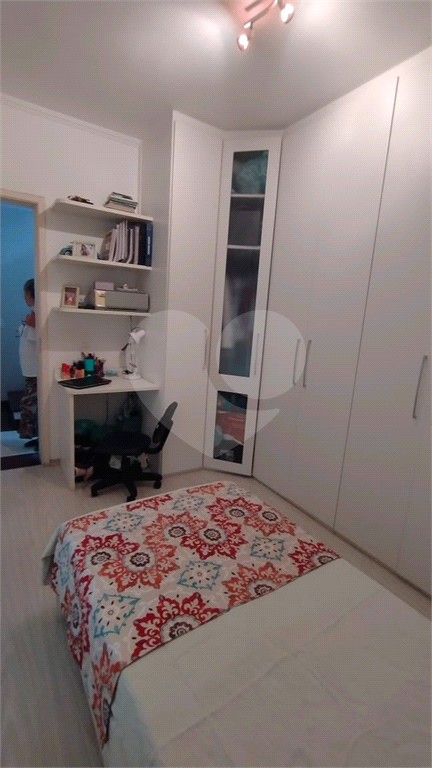 CONDOMÍNIO em PARADA INGLESA