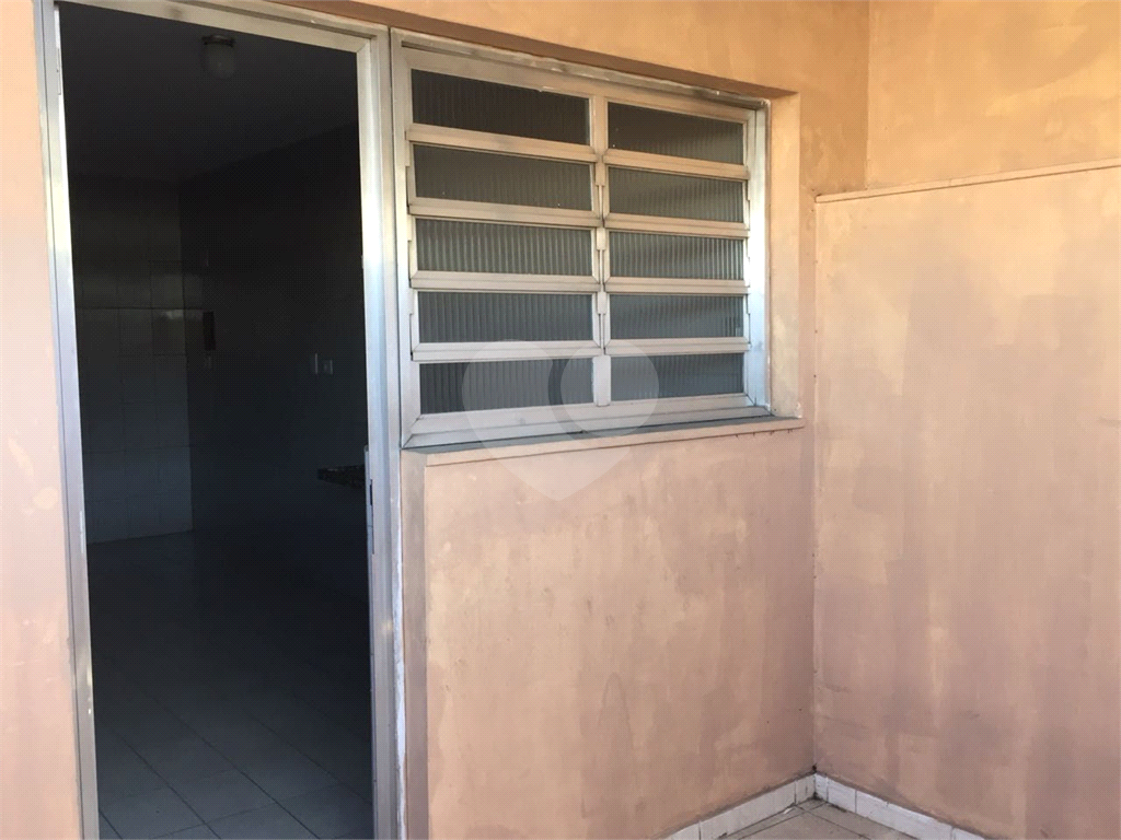 PRÉDIO INTEIRO em PIRITUBA